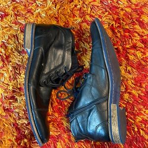 KRAMERR Black Leather Chukka Boots